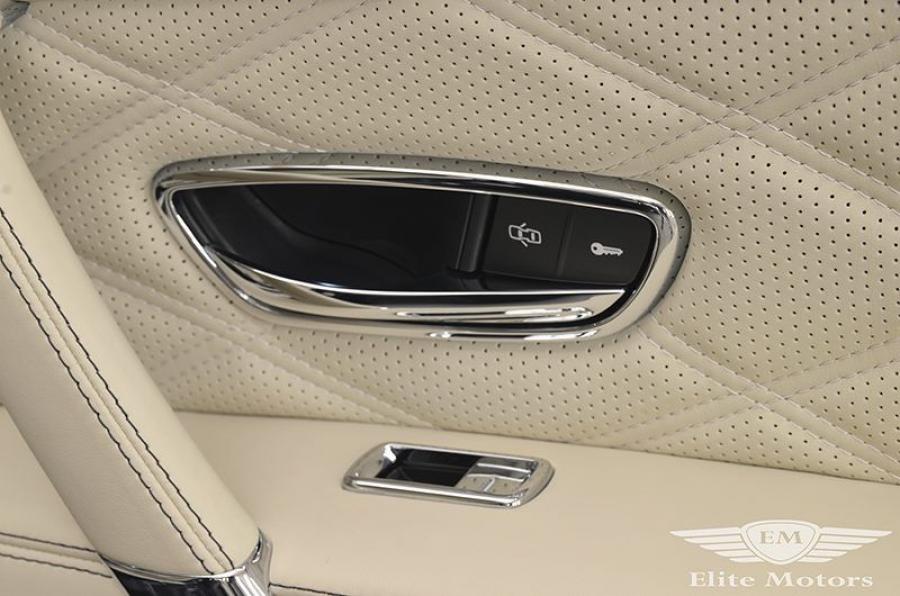 Детали интерьера Bentley Flying Spur by Elite Motors 2018 года  (фото 3 из 10)